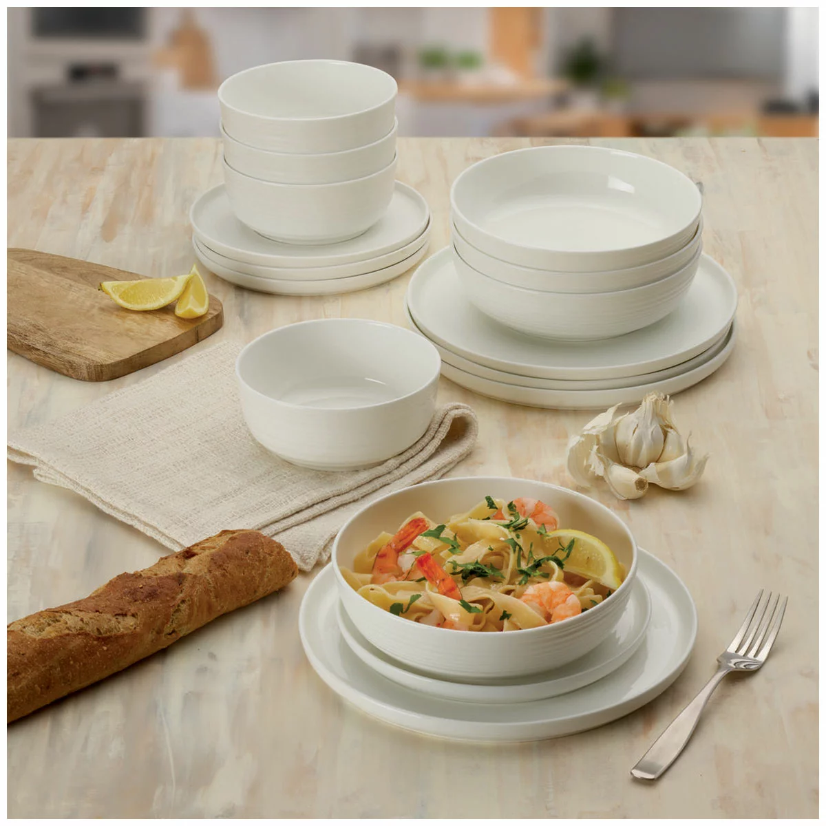Mikasa Alyssa Bone China Dinnerware 16 Piece Set White Round Chip Resistant