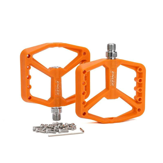 A Pair Of Nylon Bike Pedals For Mountain Riding - Red