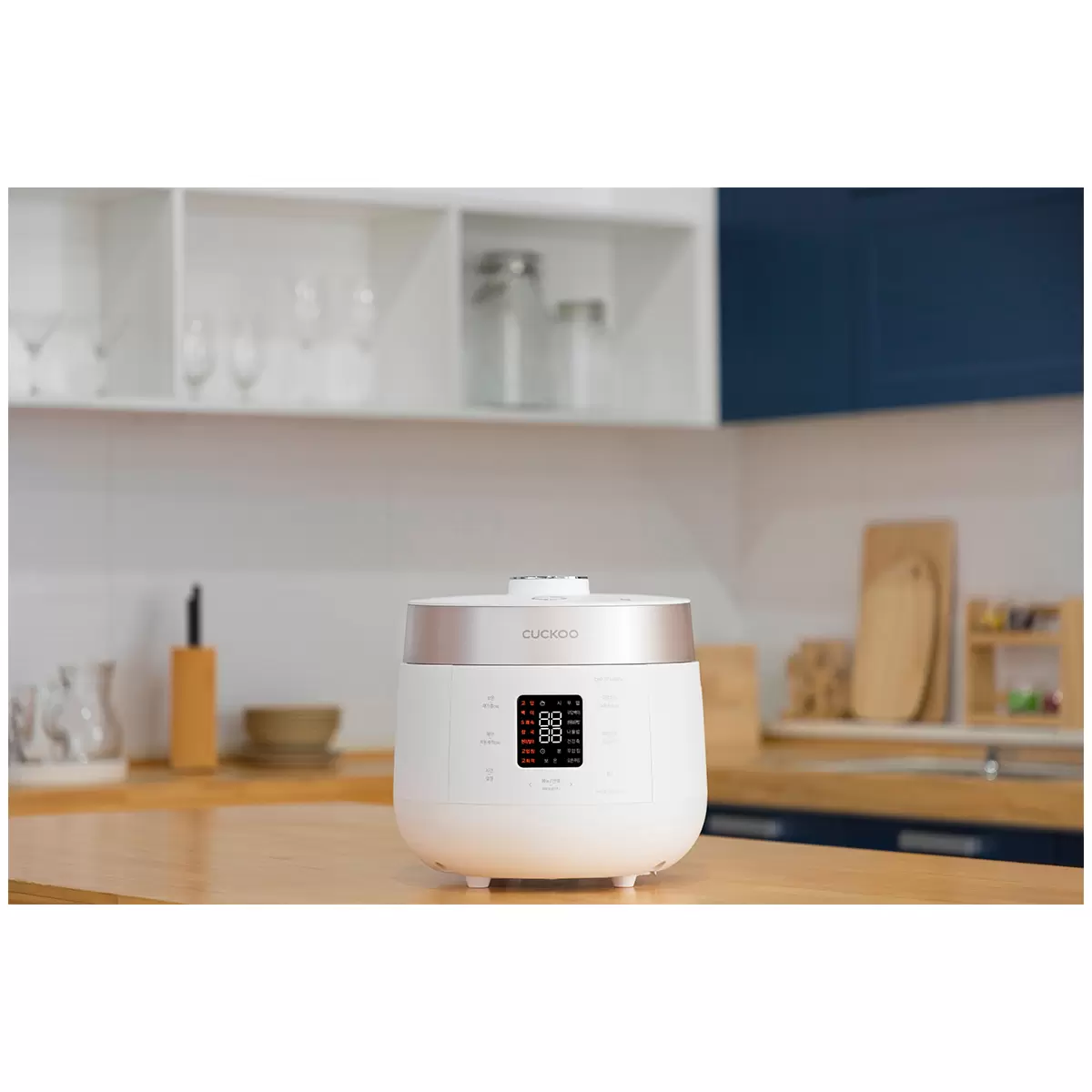 Cuckoo 6 Cup HP Twin Pressure Rice Cooker CRP-ST0609F Smart Multi Cooker