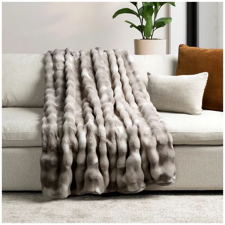 Soft Faux Fur Throw Blanket Taupe 152x177cm Cozy Warm Plush Sofa Couch Bed Throw