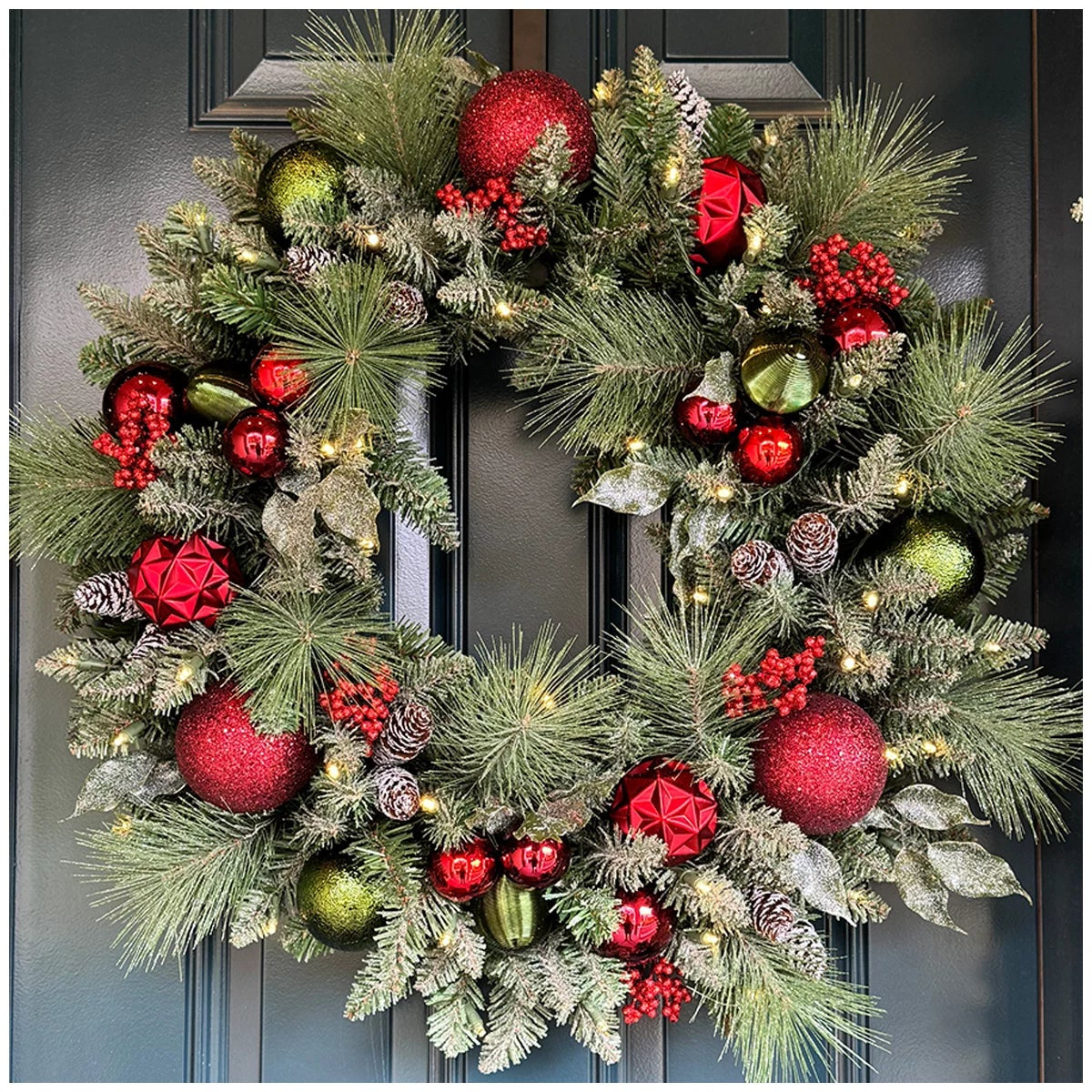76.2cm Pre-Lit Christmas Wreath 76cm Red Artificial Holiday Door Decoration