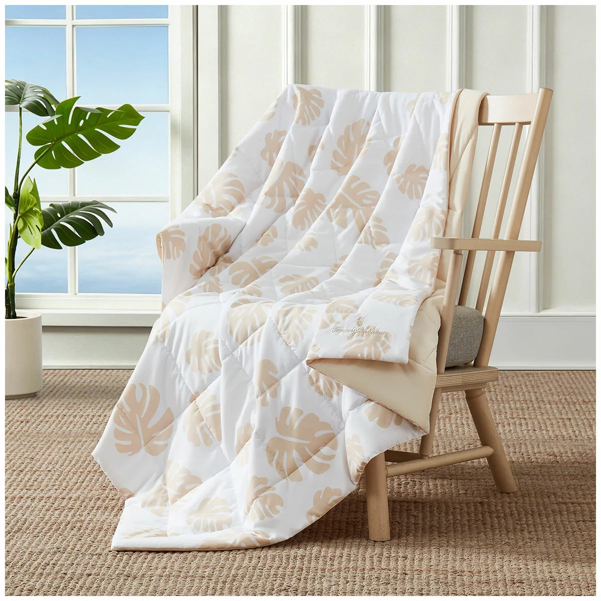 Tommy Bahama Cooling Throw Tan Reversible Blanket 127x178cm