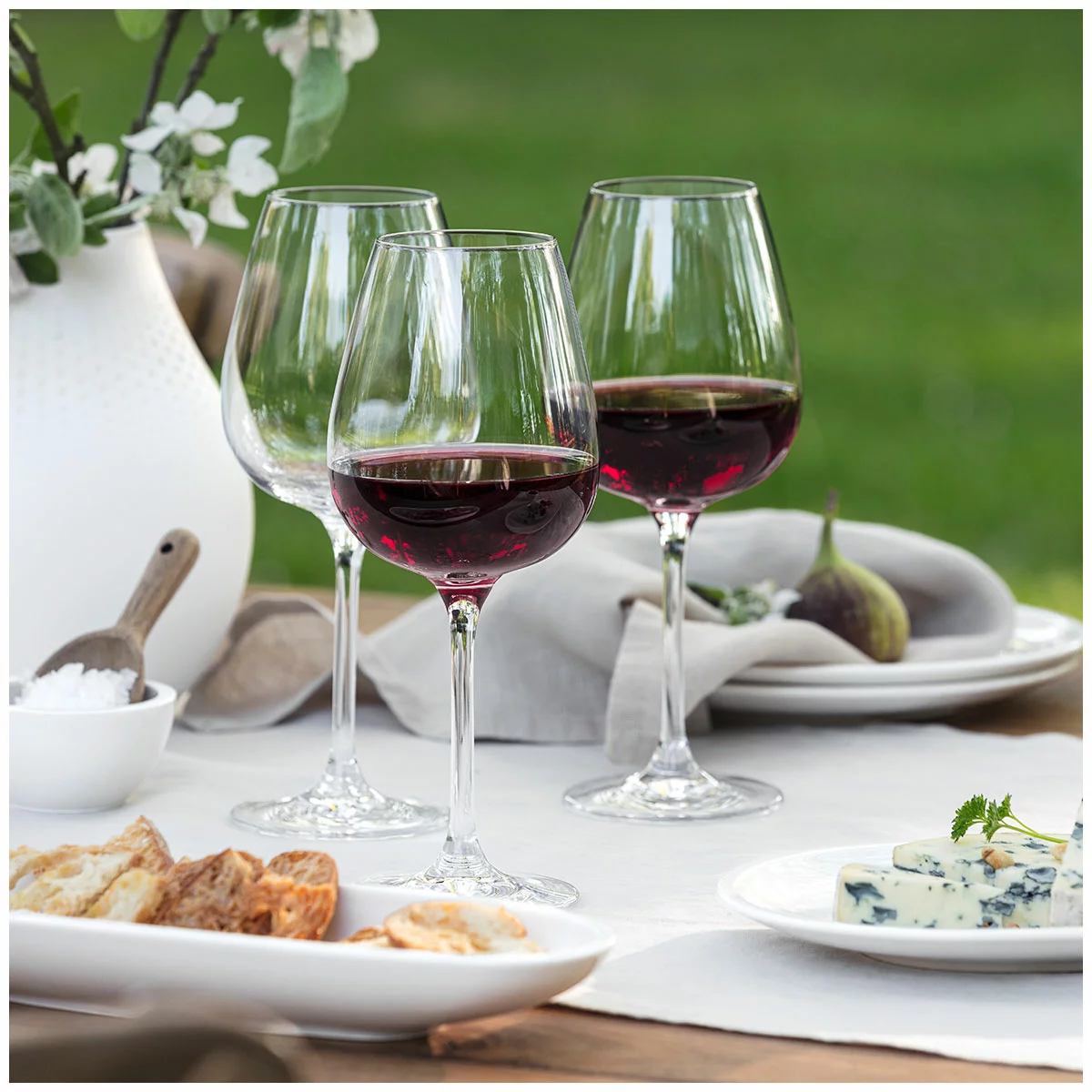 Villeroy & Boch Purismo Crystal Wine Glasses 12 Piece Set- Free Shipping