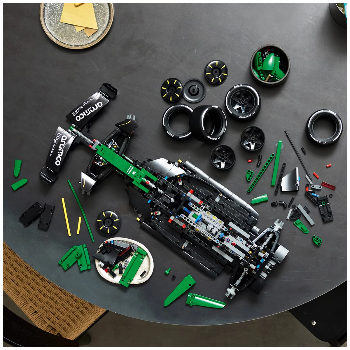 LEGO Technic Aston Martin Aramco AMR25 F1 Car 42240 1547 Pieces