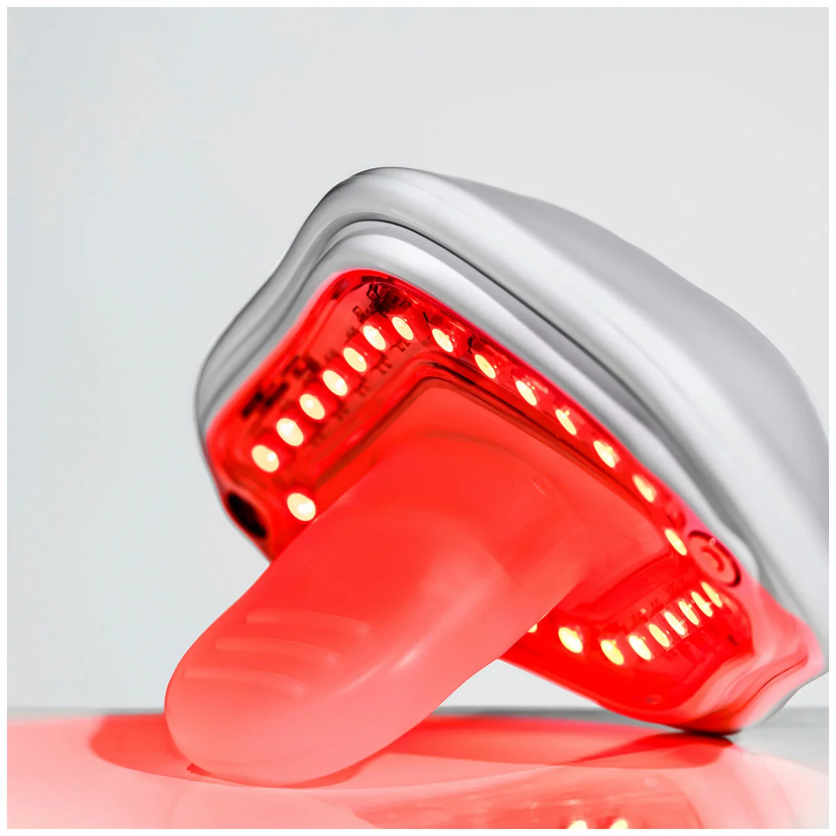 CurrentBody Skin LED Lip Perfector Red Light Therapy Lip Rejuvenation Device Ant