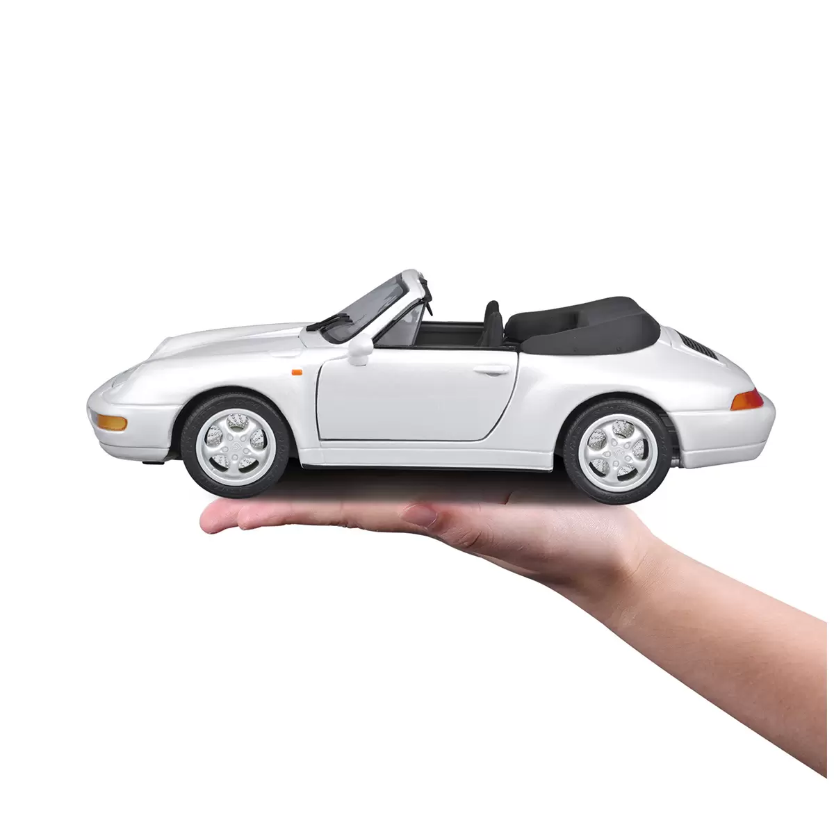Maisto 1:18 Porsche 911 Carrera Convertible Pearl White Die Cast Toy Diecast Car Free Shipping