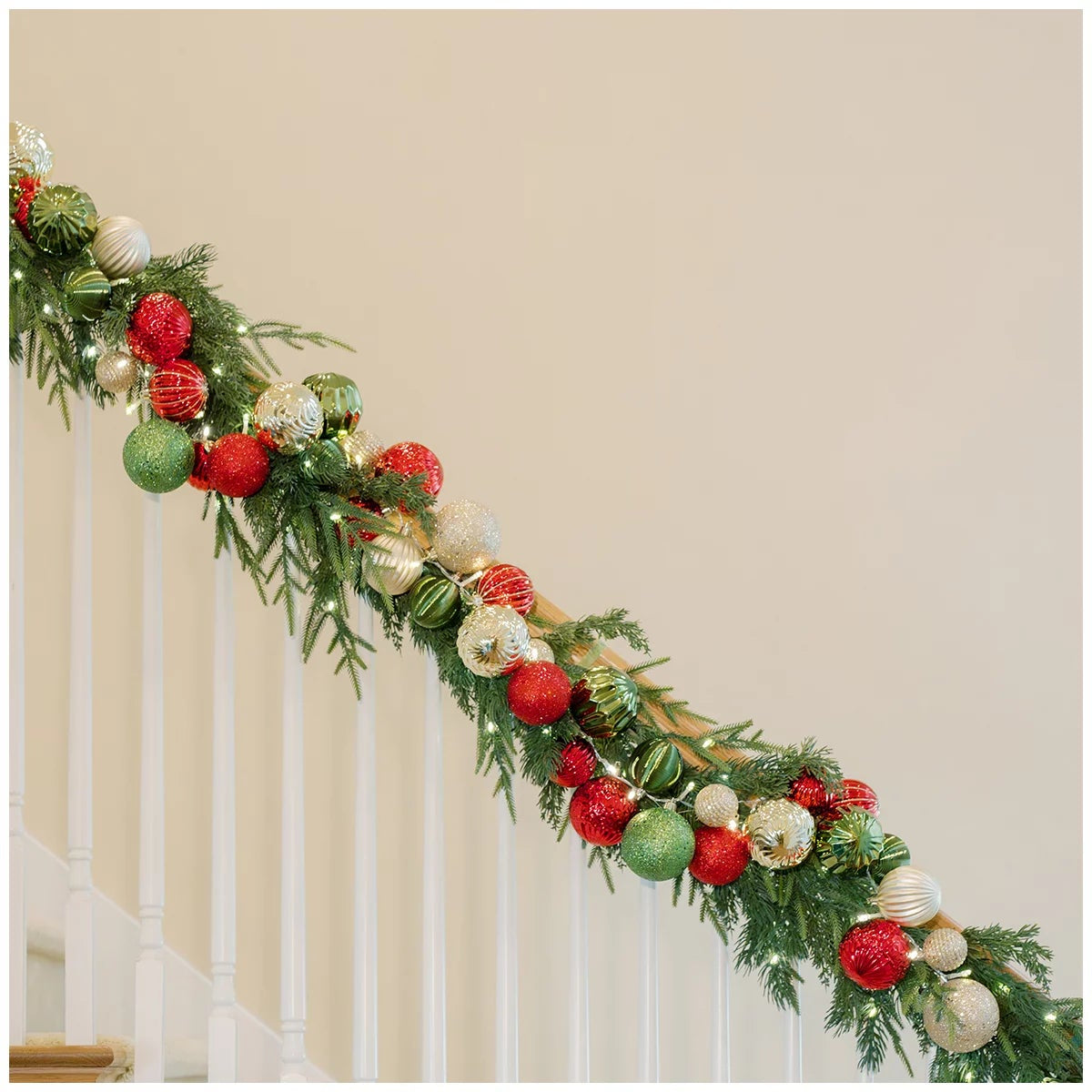 Multicoloured Christmas Garland PreLit LED Twinkle Lights Ornament Holiday Decoe