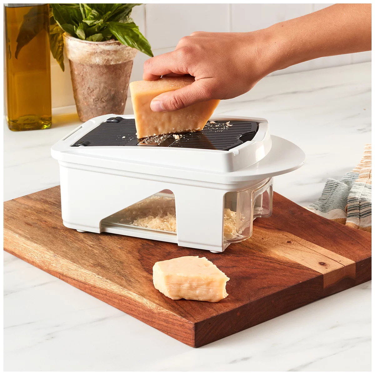 MIU Vegetable Chopper And Slicer 11 Piece Set - Free Shipping