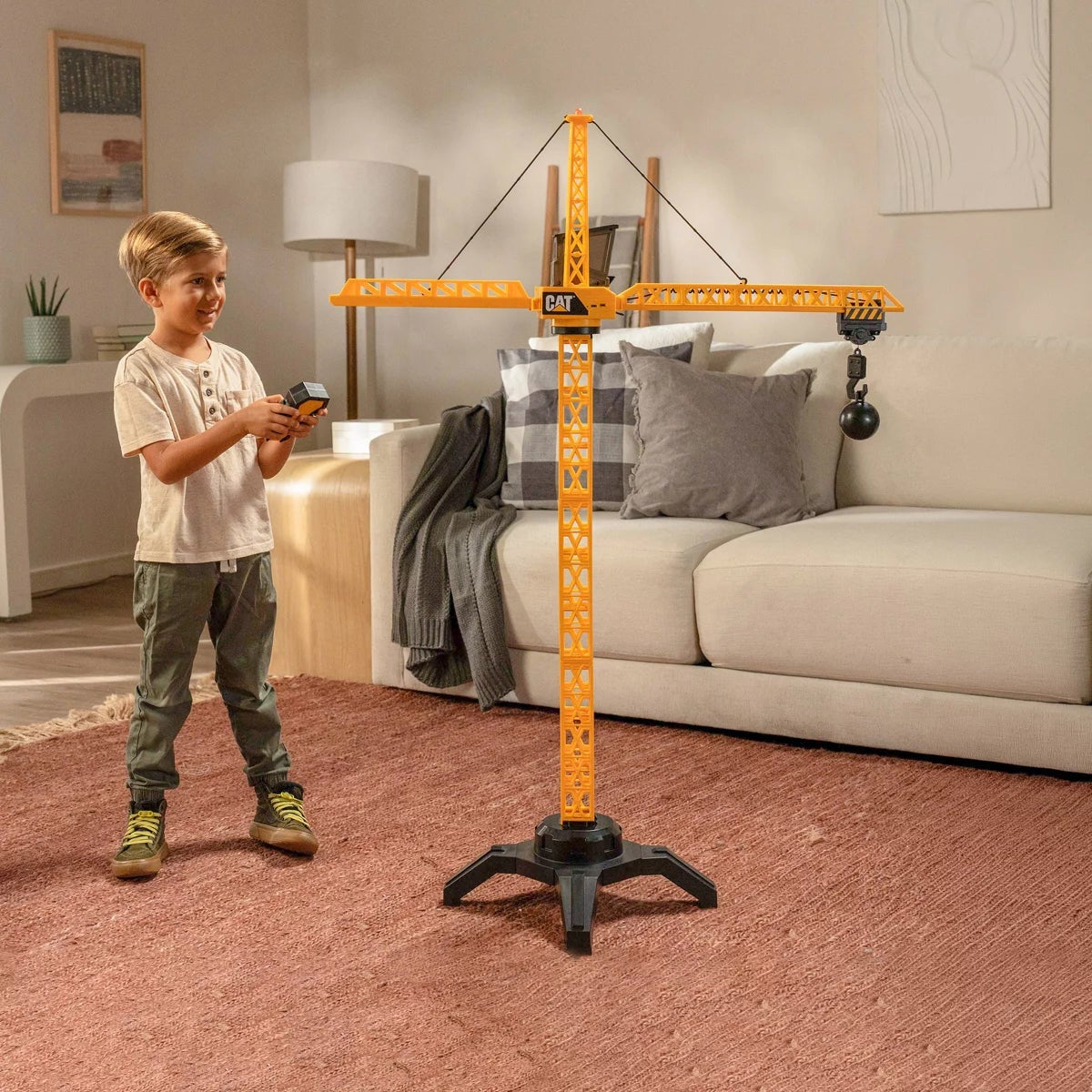 CAT Workforce Power Crane Remote Control Playset 56 Accessories Kids 5+