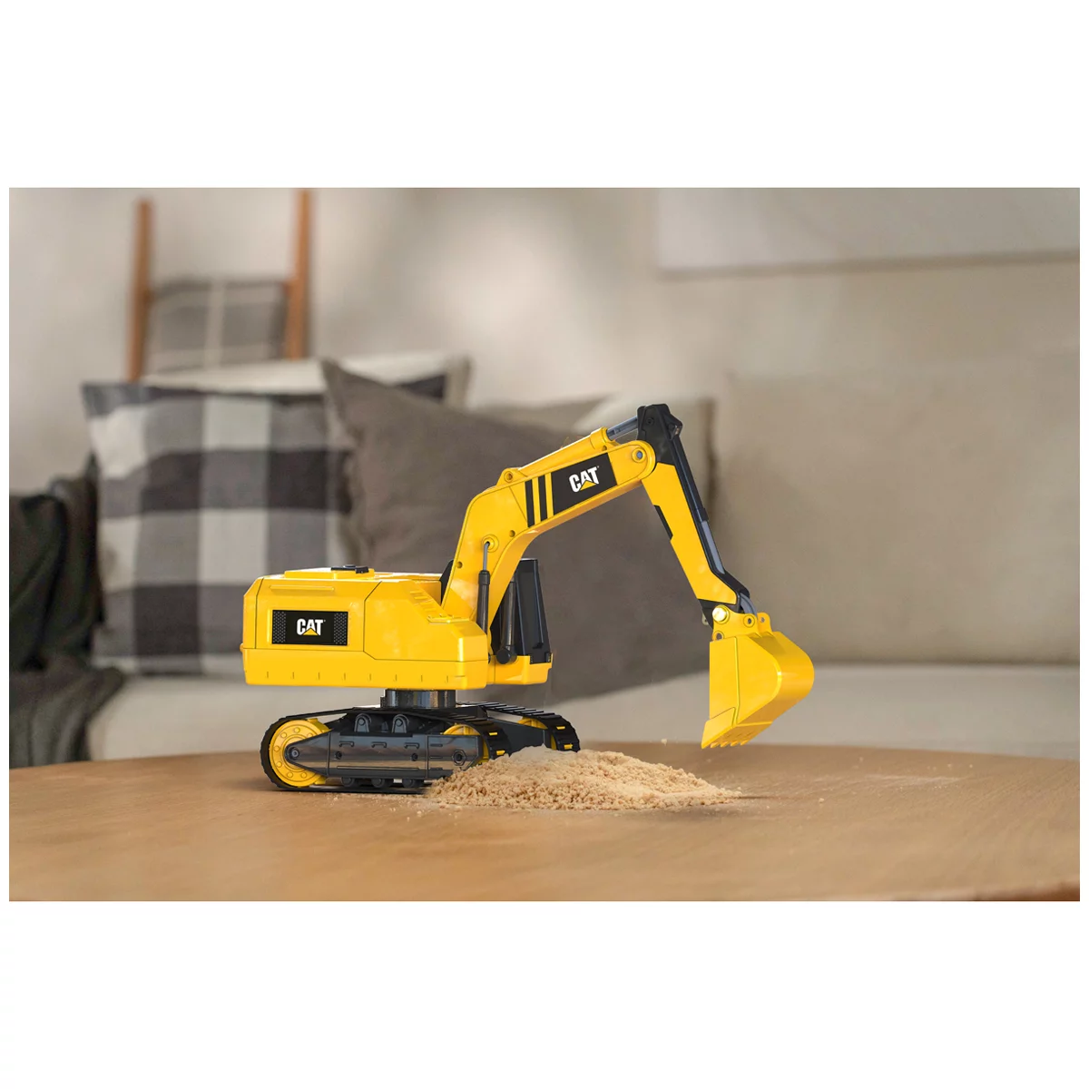 CAT Steel Excavator Heavy Duty Construction Toy Vehicle Kids 3+ Yellow
