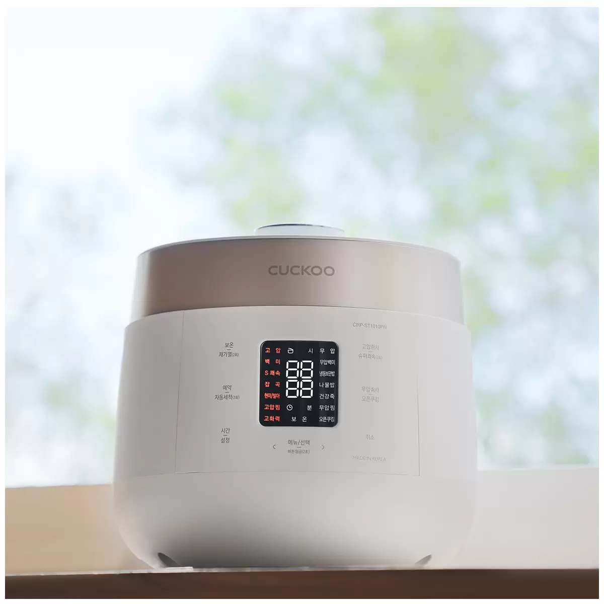 Cuckoo 6 Cup HP Twin Pressure Rice Cooker CRP-ST0609F Smart Multi Cooker