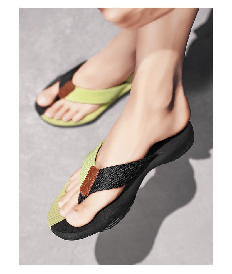 Men's Outdoor Non-Slip Flip Flops, 6 Colors EVA Lightweight Thick-Sole Beach Sandals for Casual & Sports(black and green-39)