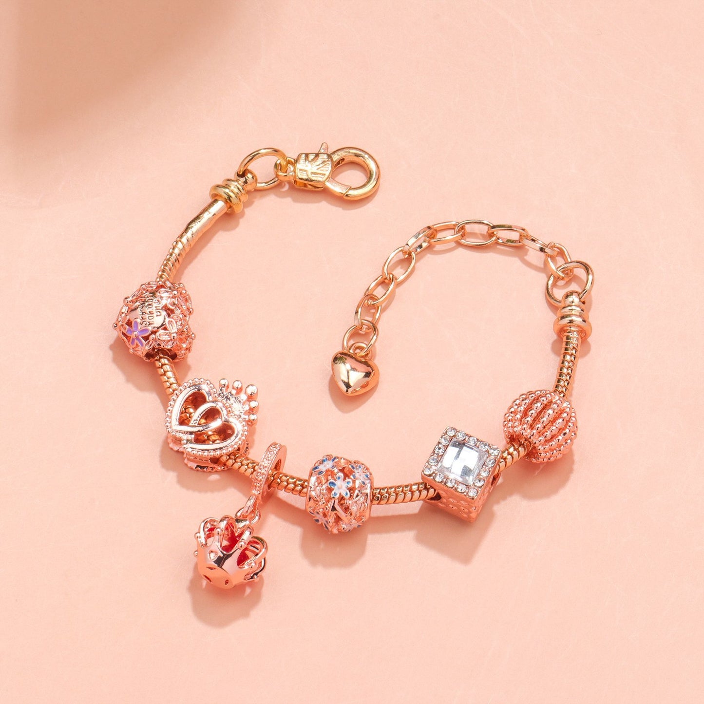 Hollow-out Rhinestone Heart Flower Charm Bracelet(rose gold,17cm)