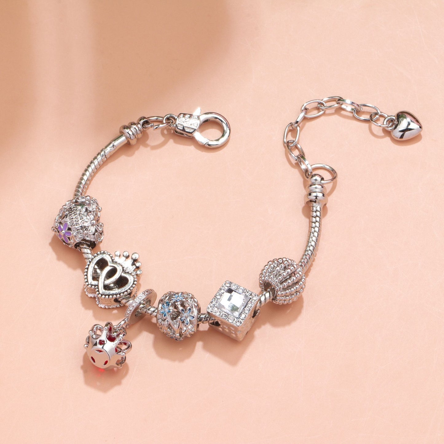 Hollow-out Rhinestone Heart Flower Charm Bracelet(Silver,18cm)