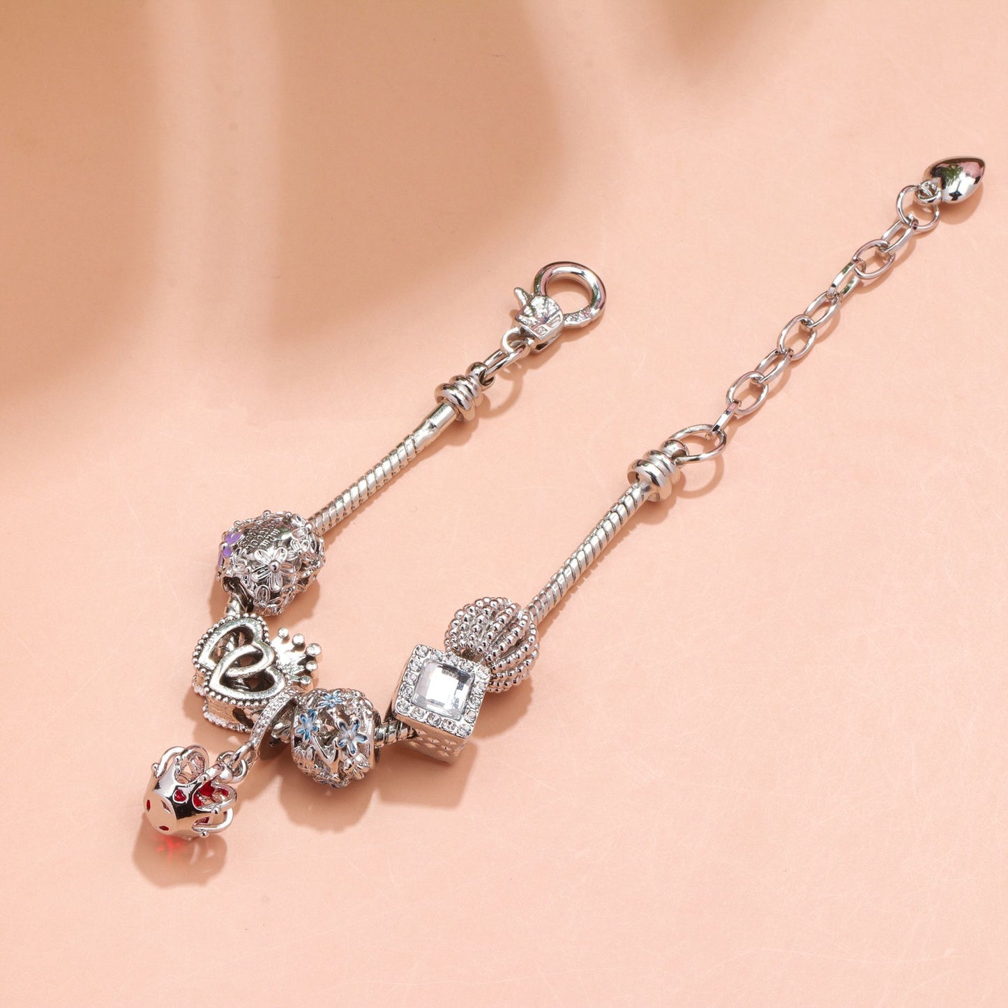 Hollow-out Rhinestone Heart Flower Charm Bracelet(Silver,20cm)