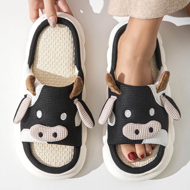 Unisex Cow Cartoon Linen Slippers: EVA Thick Sole Non-Slip Beach Sandals for Couples & Parent-Child, 7 Styles(black-39-40)
