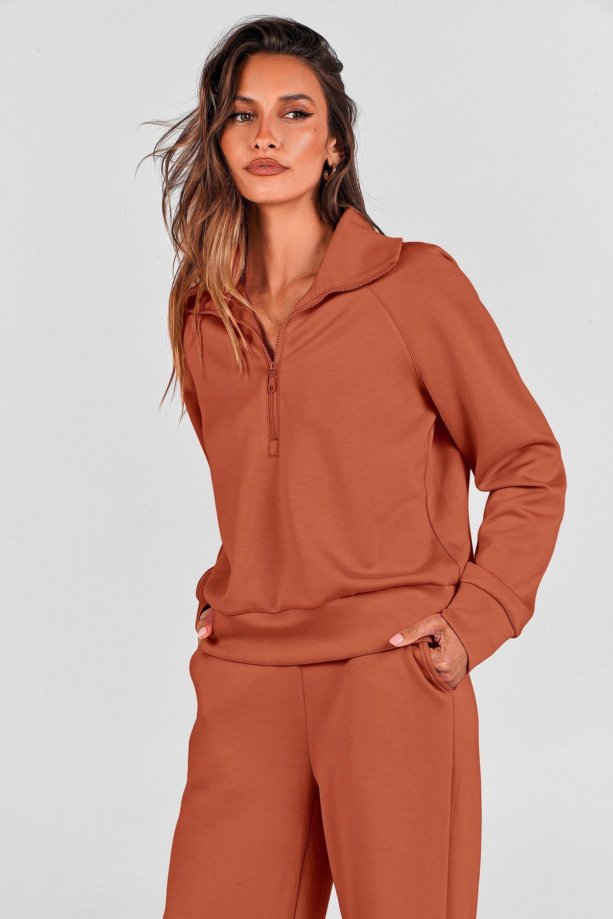 Women's 2-Piece Pullover & Wide-Leg Pants Set for Loungewear, Workouts & Casual Outings, L (Terracotta)