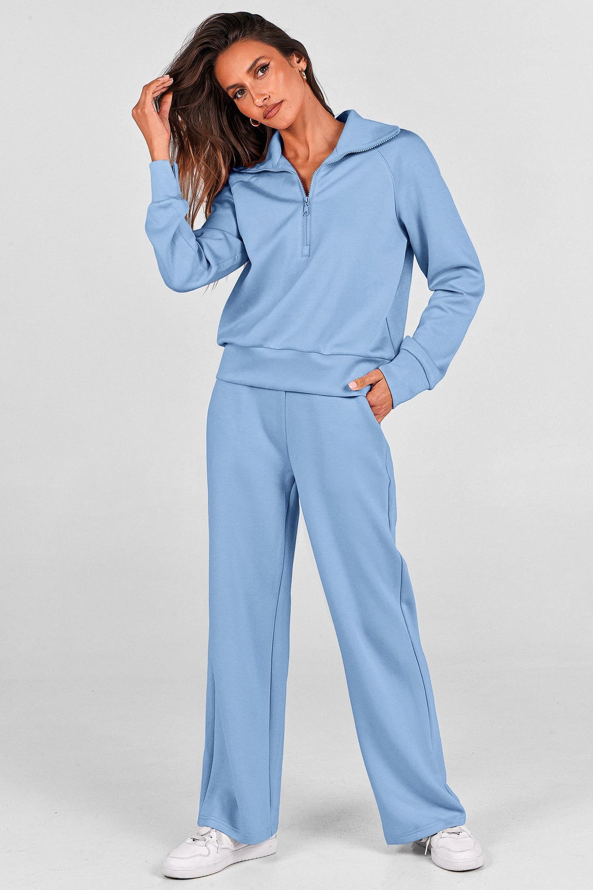 Women's 2-Piece Active Set for Lounging, Working Out, and Casual Days, M (Light Blue)
