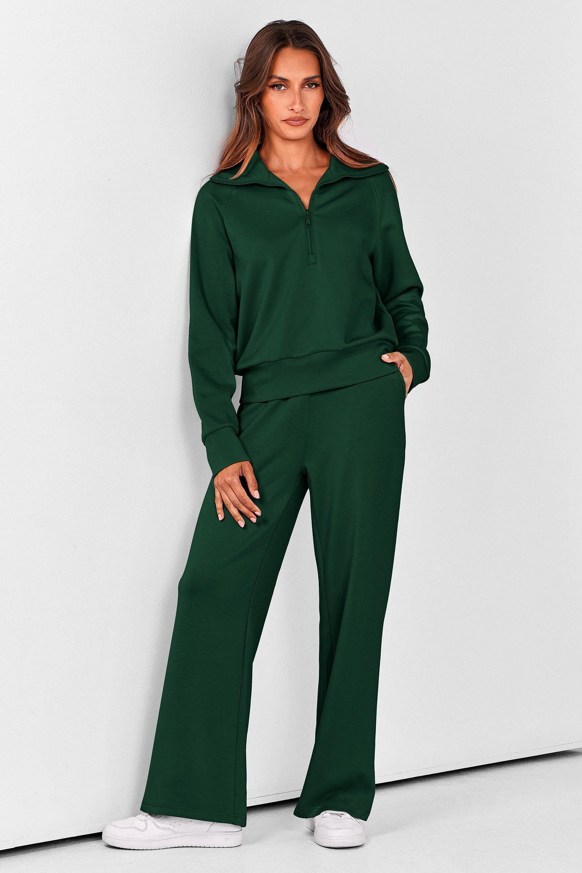 Women's 2-piece tracksuit set for casual outings, lounge days, and active routines, M (Dark Green)