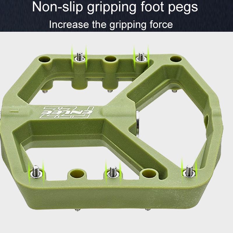 A Pair Of Nylon Bike Pedals For Mountain Riding - Red