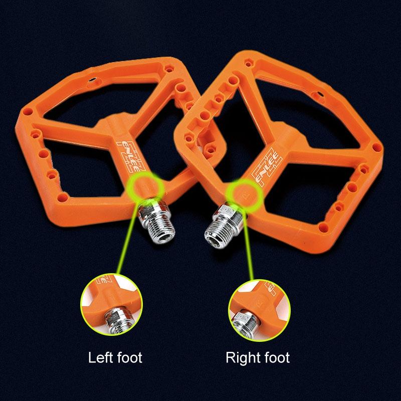 A Pair Of Nylon Bike Pedals For Mountain Riding - Red